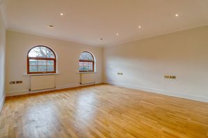 Master Bedroom- click for photo gallery